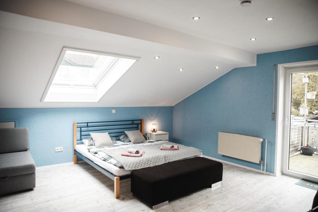 Modernes Apartment Mit Top Ausstattung Und Kamin Im Oberpfaelzer Seenland Nittenau Exterior foto